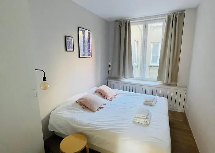 Apartment Prachtig Gerenoveerd *