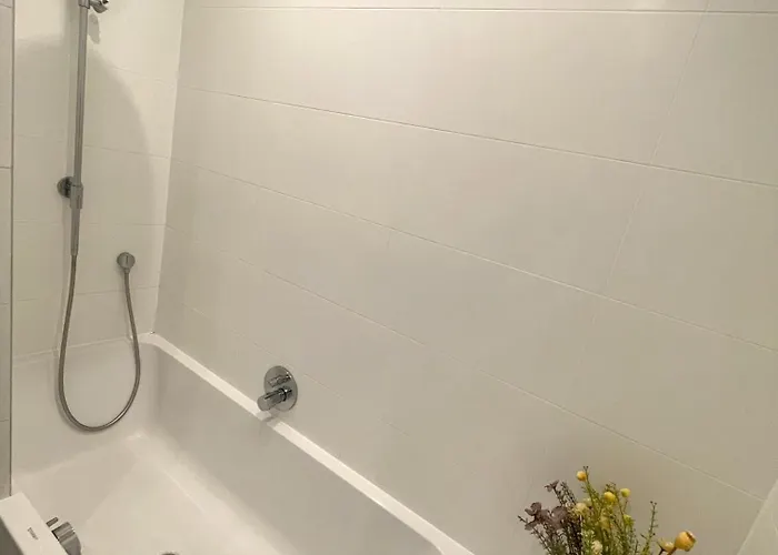 Apartment Prachtig Gerenoveerd